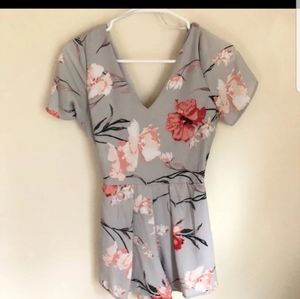 Floral romper size small